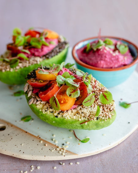 Regenboog avocadobootjes