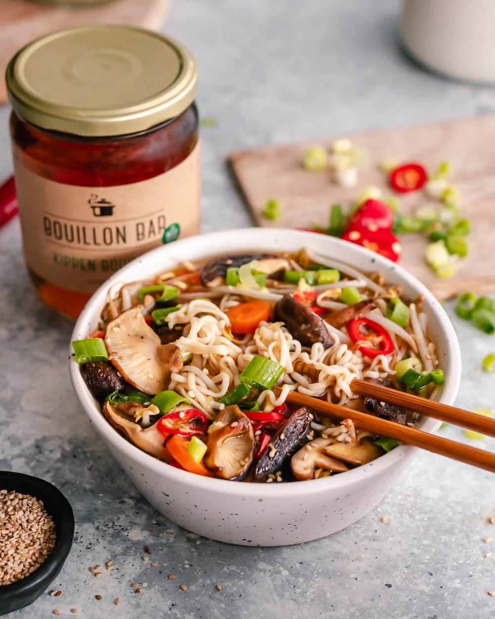 Bouillon Bar kippen bottenbouillon noodle soup